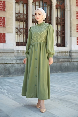 Yakası Fırfırlı Nakışlı Tesettür Elbise 570FS-8526 Fıstık Yeşili - Thumbnail