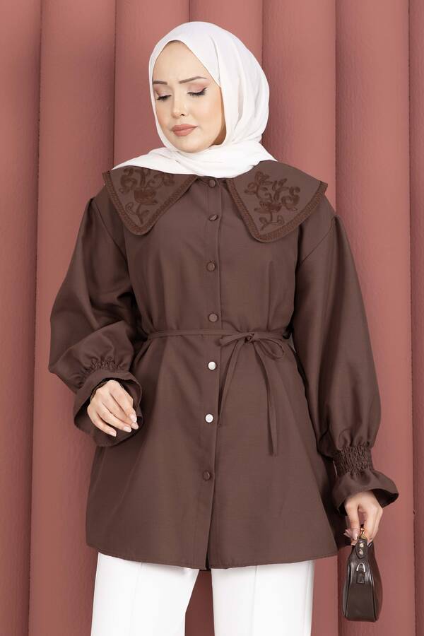 Yakası Nakış Detaylı Beli Bağcıklı Tunik Kahve - 4