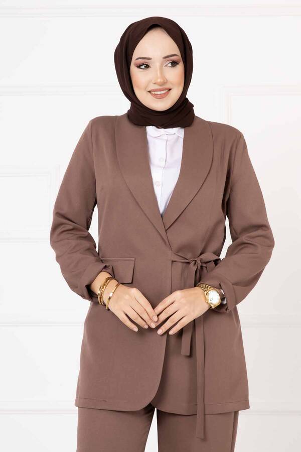 Hp - Yandan Bağlamalı Ceket Takım Kahve (1) Hp - Yandan Bağlamalı Ceket Takım Kahve (1)