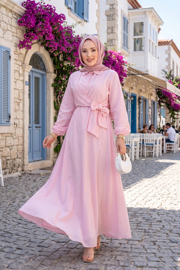 Nz - Yandan Bağlamalı Çizgili Tesettür Elbise Pembe