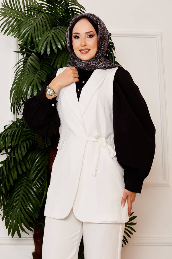 Hp - Yandan Bağlamalı Yelek Takım Beyaz (1) Hp - Yandan Bağlamalı Yelek Takım Beyaz (1)