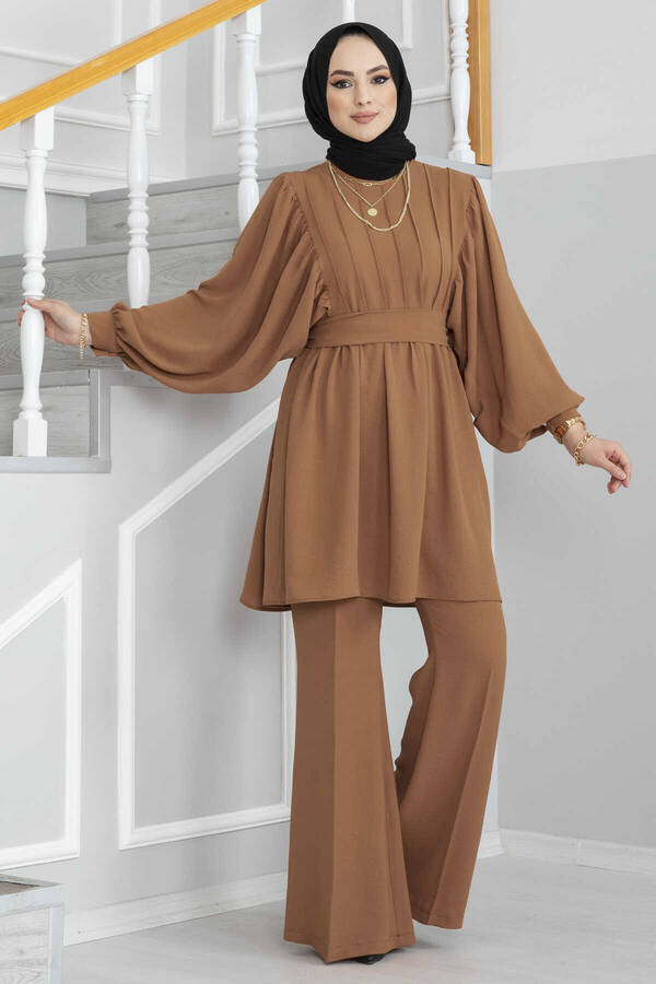 MD - Yarasa Kol Drapeli Tesettür Takım Camel