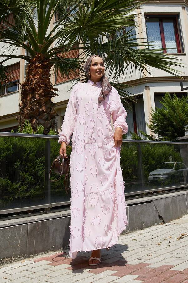 Yarım Düğmeli Püskül Detaylı Tesettür Elbise Pembe - 5