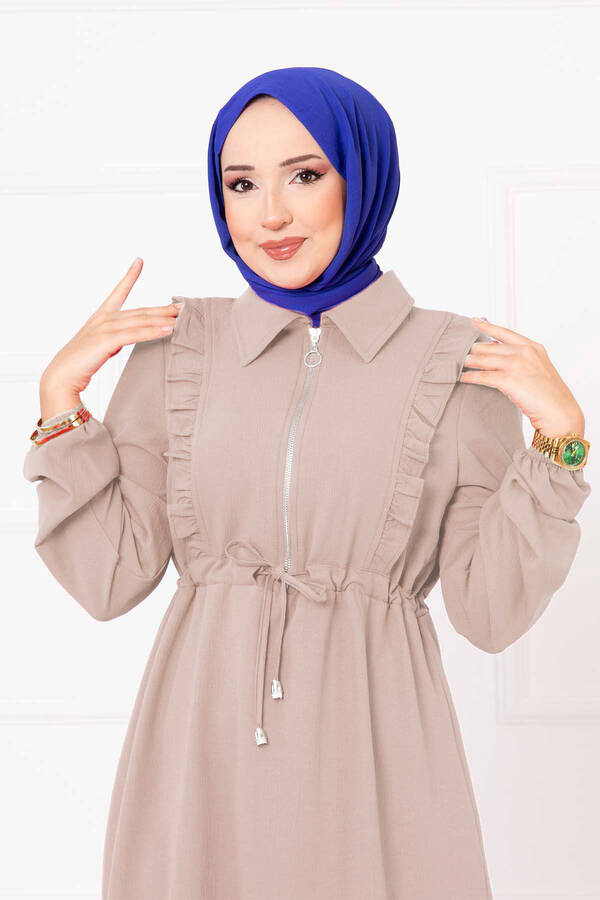 Asm - Yarım Fermuarlı Fırfır Detaylı Tesettür Elbise Taş (1) Asm - Yarım Fermuarlı Fırfır Detaylı Tesettür Elbise Taş (1)