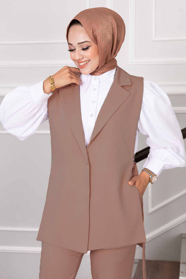Hp - Yelekli İkili Tesettür Takım Camel (1) Hp - Yelekli İkili Tesettür Takım Camel (1)