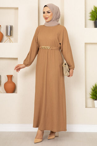 Zincir Kemerli Tesettür Elbise Camel - Thumbnail