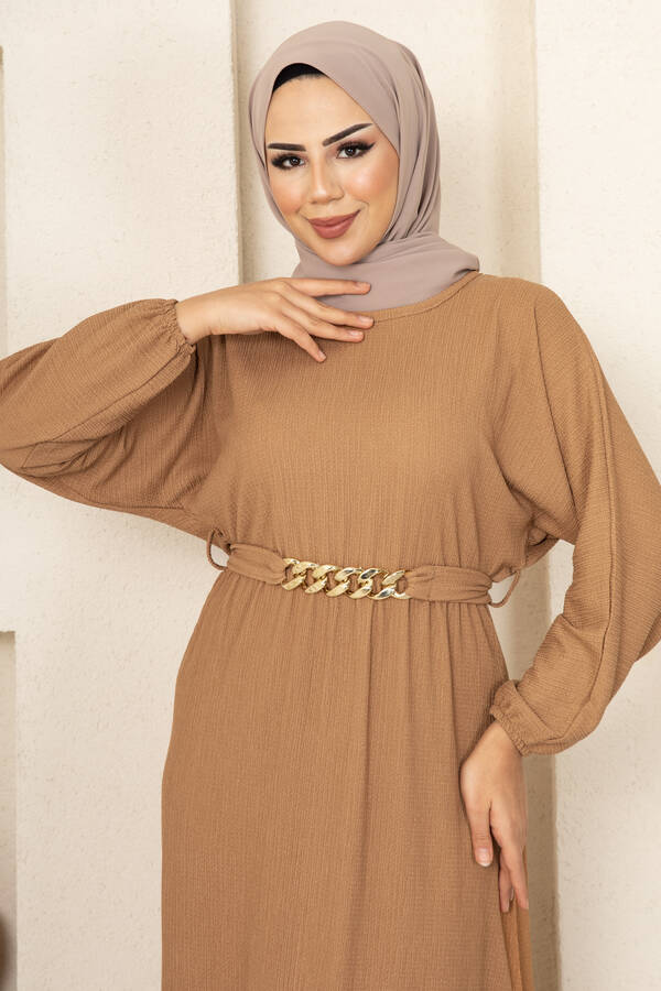 NY - Zincir Kemerli Tesettür Elbise Camel (1)